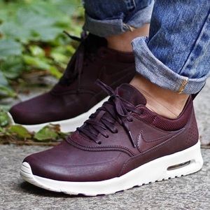 RARE Nike Thea Prm in Mahogany- Kylie Jenner